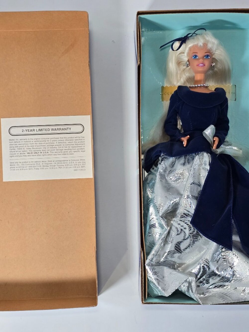 1995 Avon Exclusive Winter Velvet Barbie Doll First In Series New Open Box Read